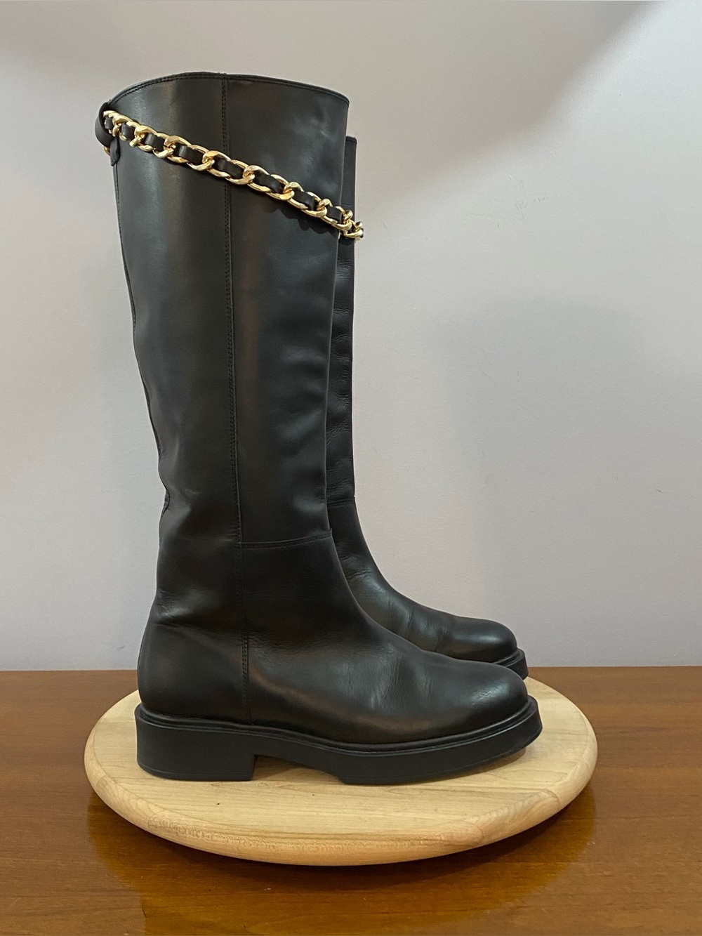ALOHAS Pier Black Leather Knee High Boots Chains Women's Sz EU‎ 40 US 9 Festival